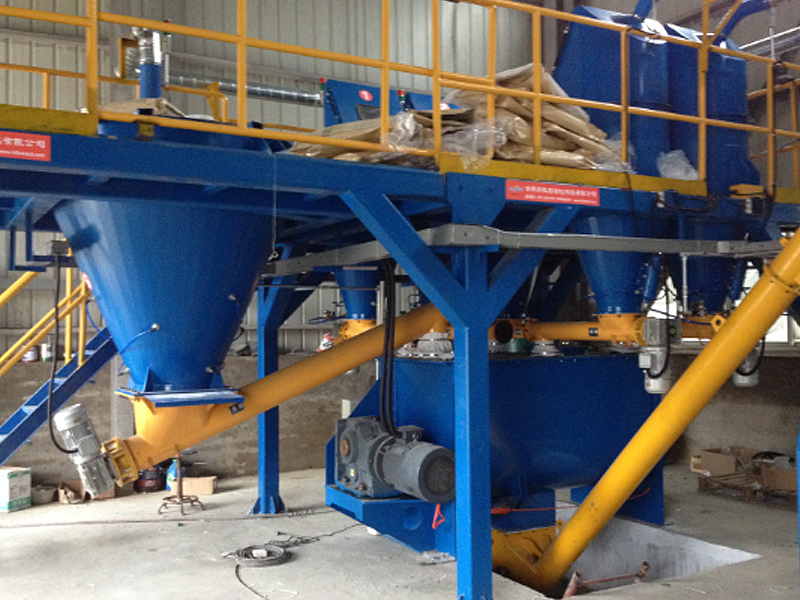 中鐵四局建材泥漿自動配料包裝生產(chǎn)線